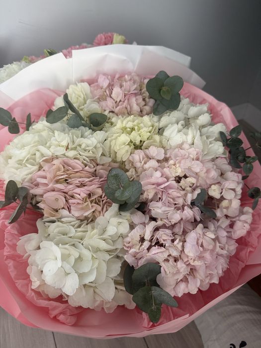 продам букет цветов, цветы