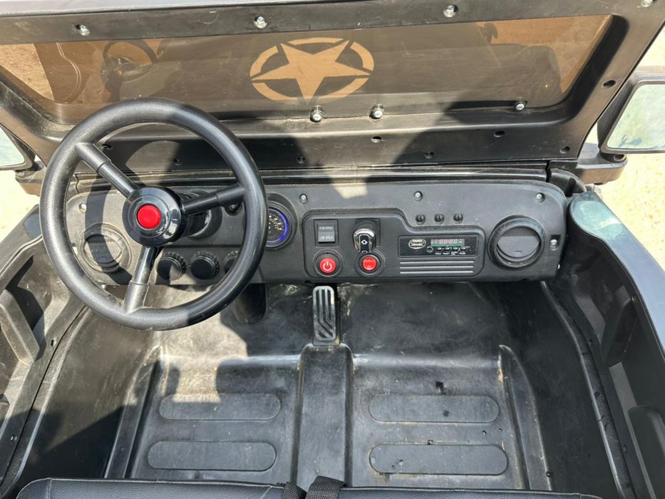 Детская электромашина на пульту