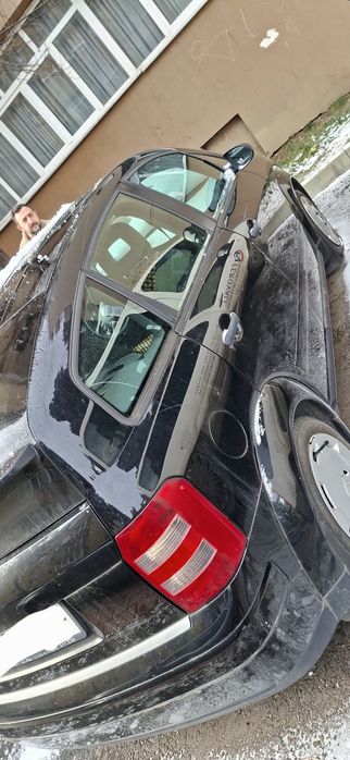 Vând mașina AUDI A2
