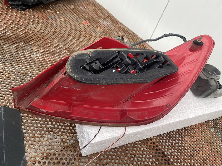 Ляв стоп за пежо 307 хечбек