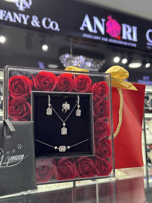 Компеклт из серебра пробы 925