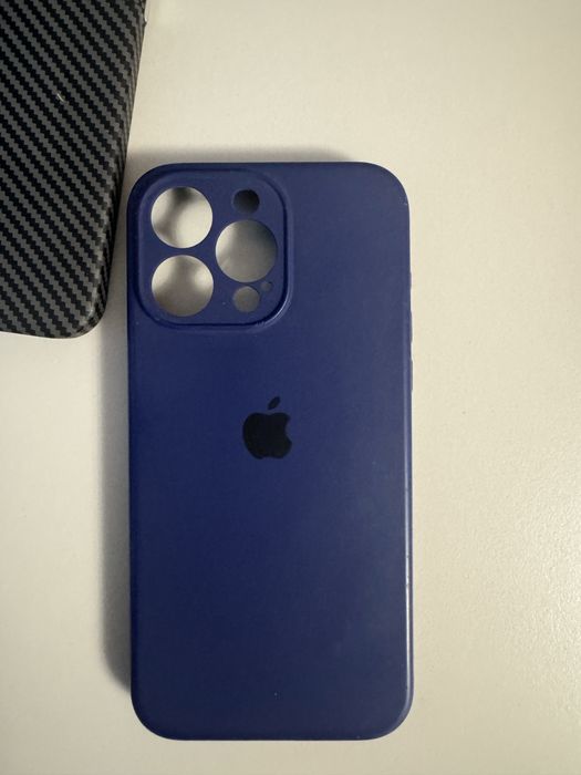 Чехолы на IPhone 15 Pro Max