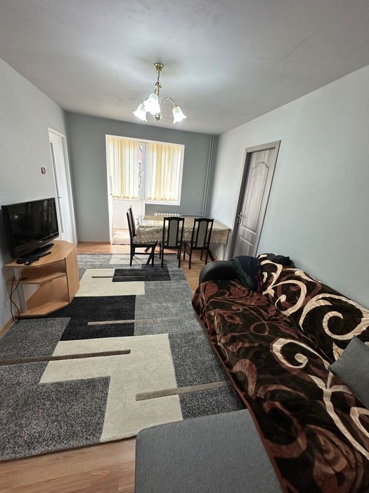 Inchiriez apartament Circumvalațiunii Timisoara