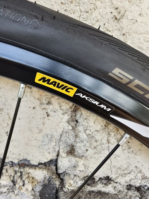 Шосейни/Гравел Капли  MAVIC AKSIUM DISC 700С 12х100  12х142/10х135