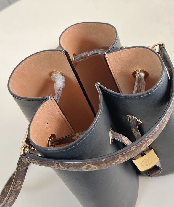 Geanta Louis Vuitton Bloom, Premium