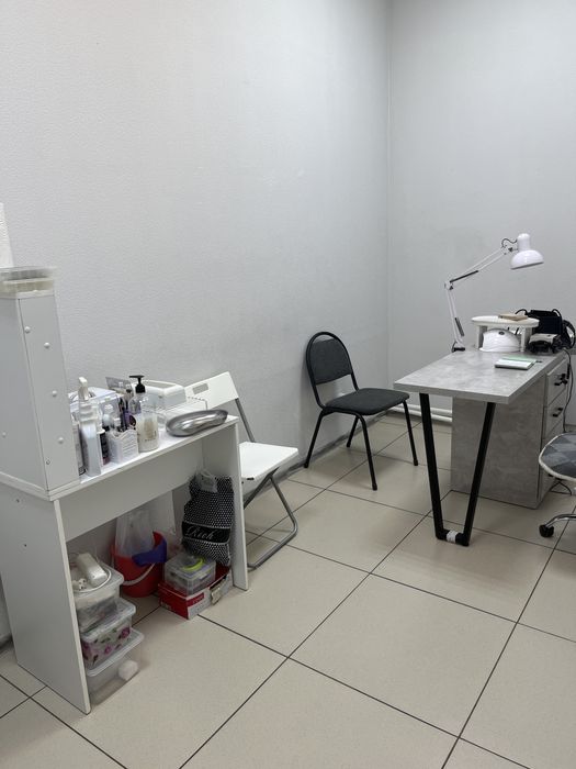 Сдается место мастеру маникюра