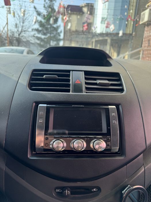 Carrozeria 009 srochno sotiladi