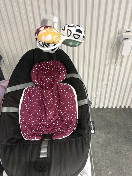 Шезлонг -люлка 4 moms