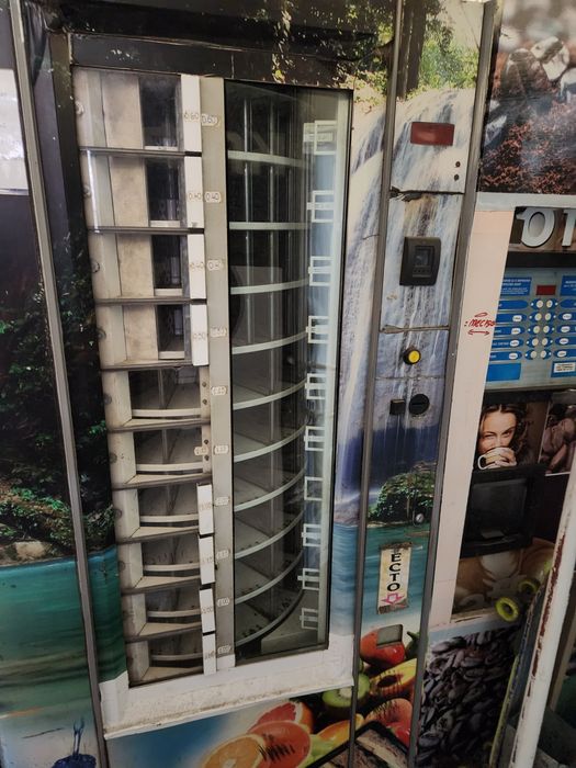 Вендиг автомати . Zanuss ispazio c7 и Damian