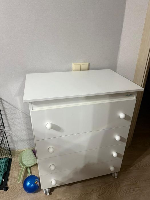 комод        белый