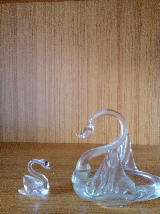 Солници, фруктиери, чаши, гарафи