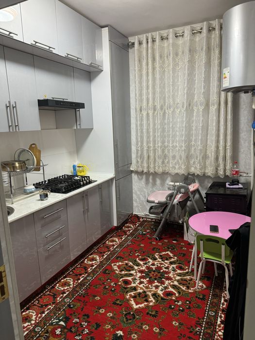 Срочно Продаётся своя 3 kомнатная квартира евроремонт 3/2/5 Зангиота