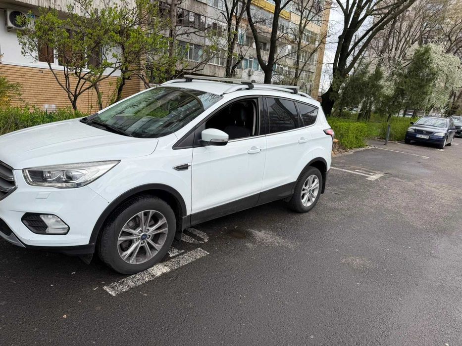 Ford KUGA Titanium High