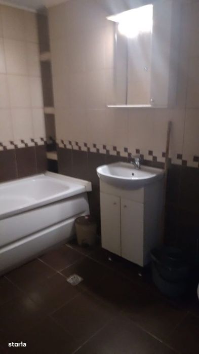 Vitan Mall Metrou Mihai Bravu,CENTRALA bl.2019 MIXT,et.4/9 DECOMANDATA