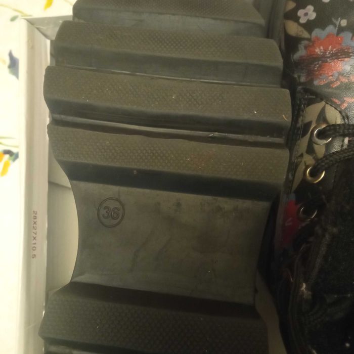 Обувки за момиче