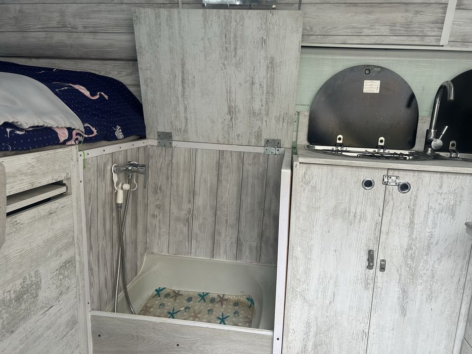 Ford Transit 2.2,  Motor nou- transformat camper