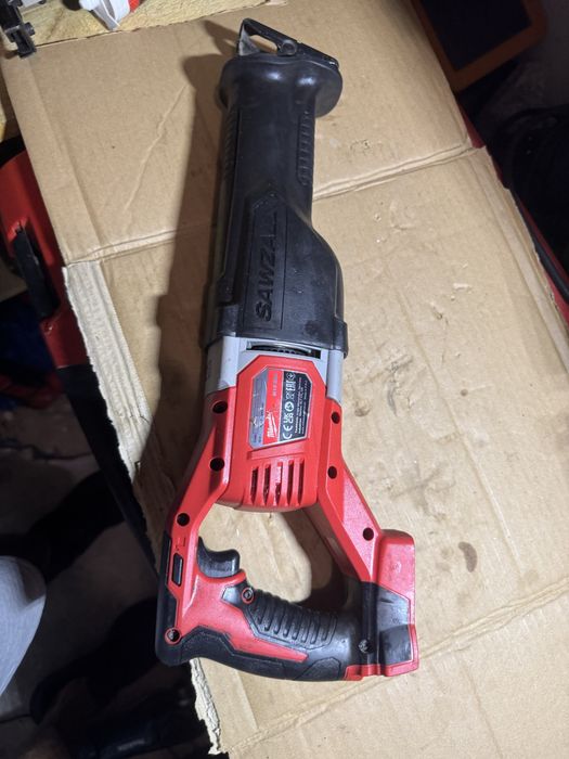 Fierastrau sabie Milwaukee