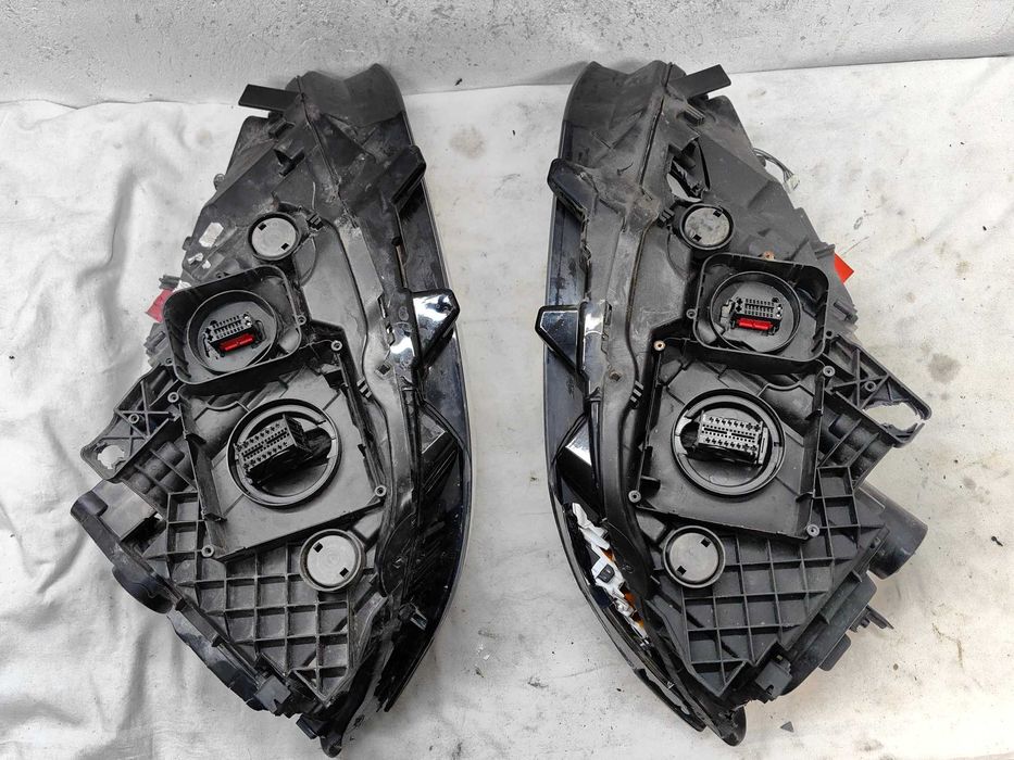 Оригинални  фарове  Vw Passat B8 Full Led