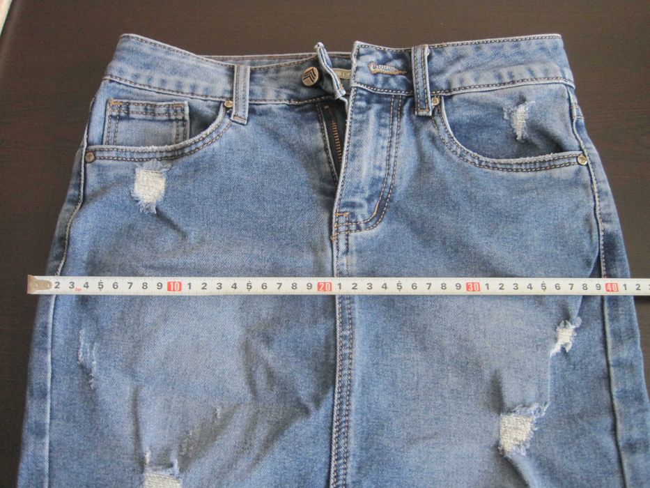 Къса дънкова пола