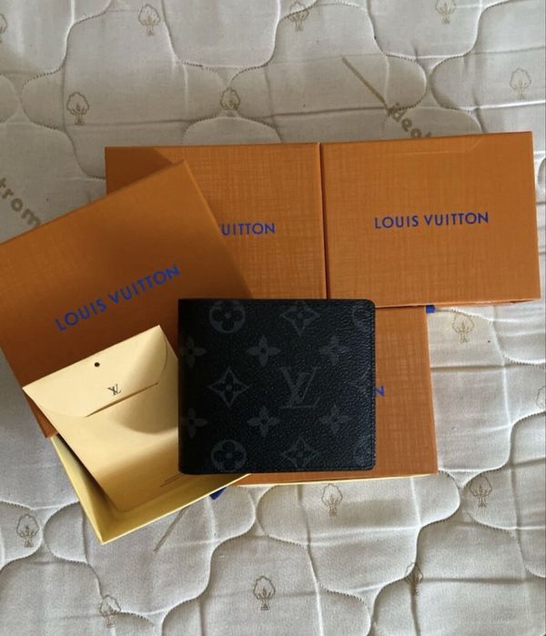 Портмноне:Louis Vitton