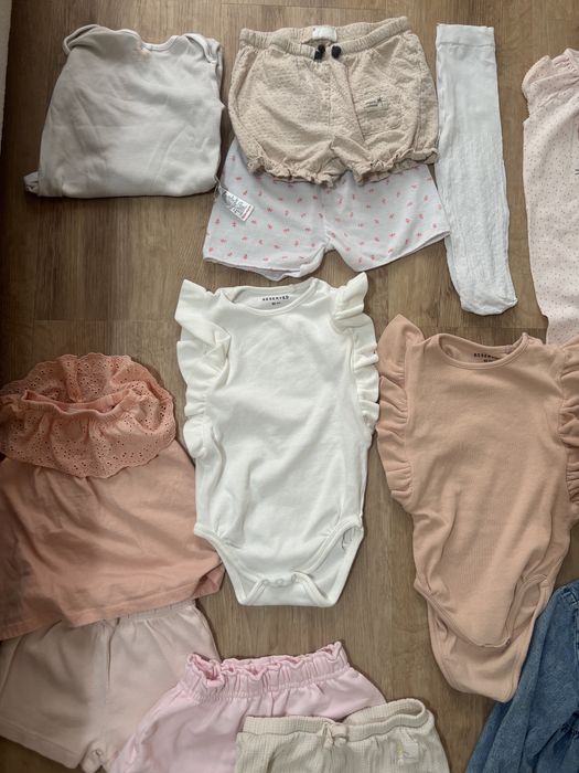 Lot haine 86,92 unele articole Noi