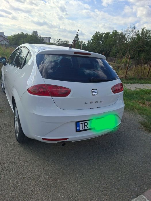 Vand SEAT LEON Diesel 2011 urgent