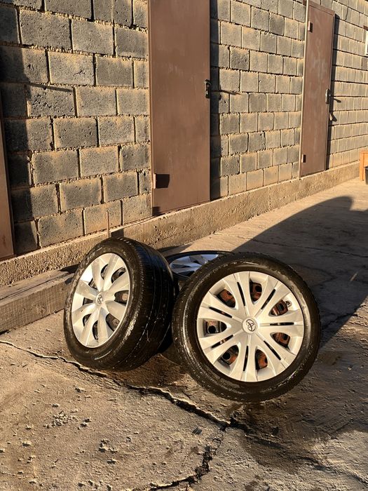 Продам 4 колеса 205/55R16