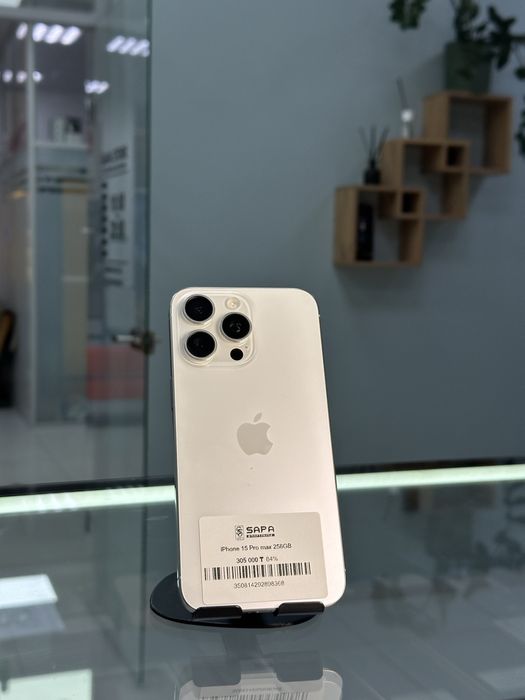 айфон 15 про макс белый