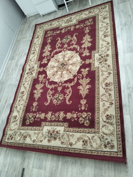 Срочно. Продам Ковер 1.5 × 2.5