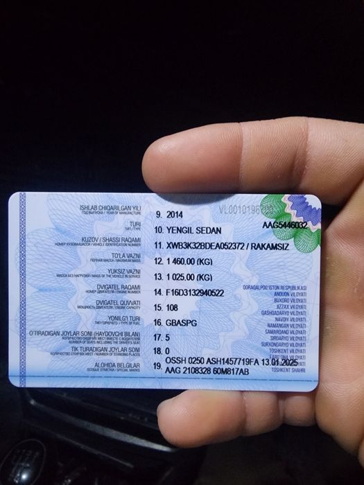 Nexia 2  1.6 oq sotiladi