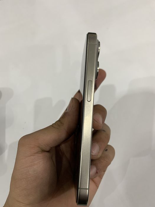 Iphone 15 pro sotiladi