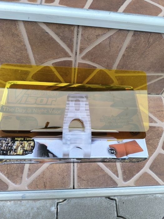 Продам антибликовый козырек