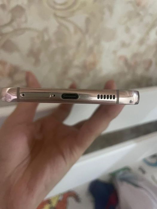 Samsung S22 plus продам