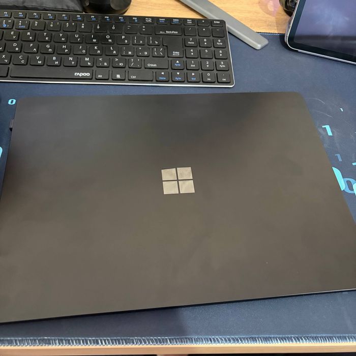 Microsoft surface laptop 6 black edition