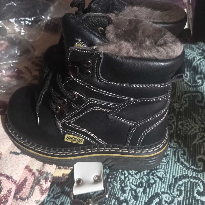 Нови ботички с ципче