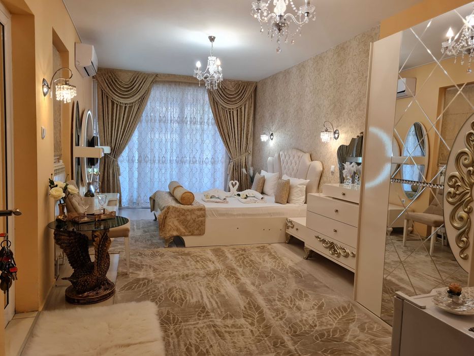 Дава се под наем Къща в Банкя - 800 кв.м за 612 € - Снимка #7