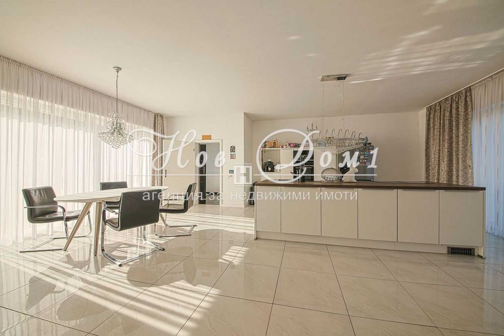 Продава се Промишлена сграда в Варна, Младост 1 - 21000 кв.м за 200 €/кв.м - Снимка #18