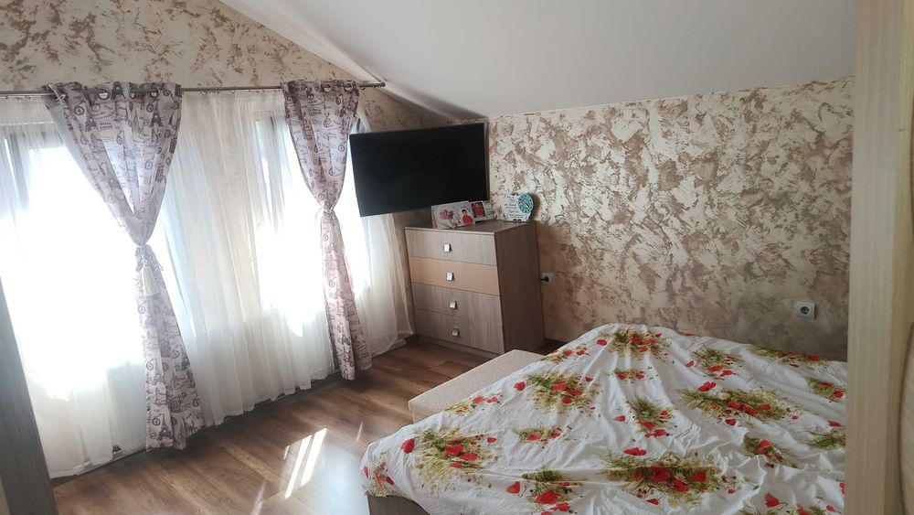Casa, vila de vanzare, cartier Gardena residece, granita cu sectorul 5.