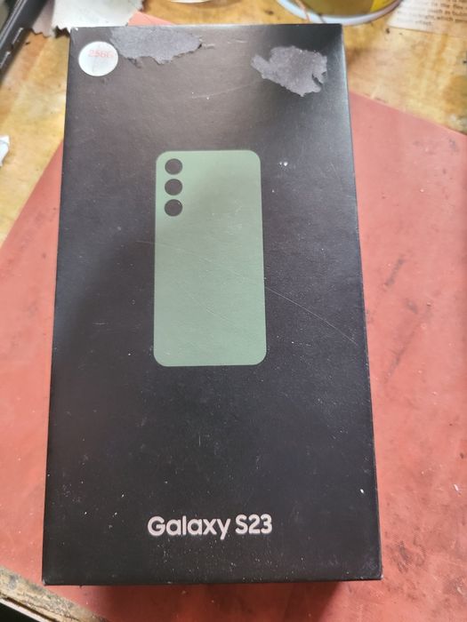 Самсунг  s23  8 га  256 хотра