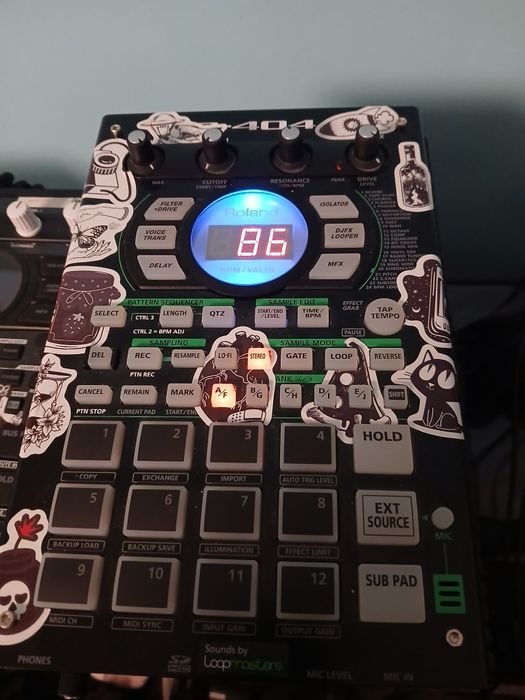 Roland SP 404A  sampler