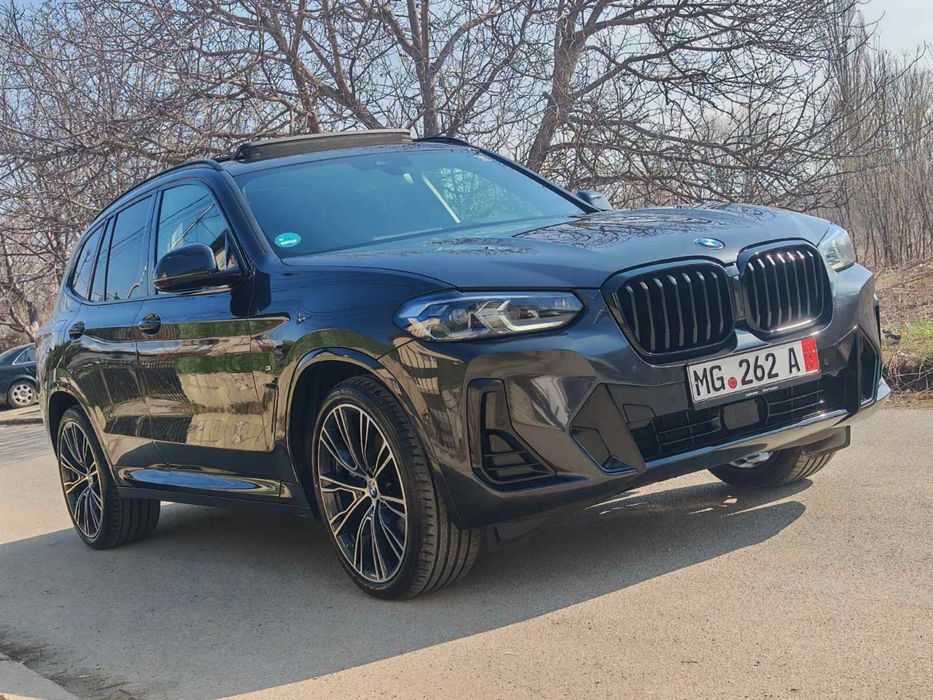 BMW X3 2023 година