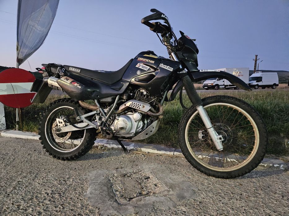 Vând Yamaha XT 600 E model 2001