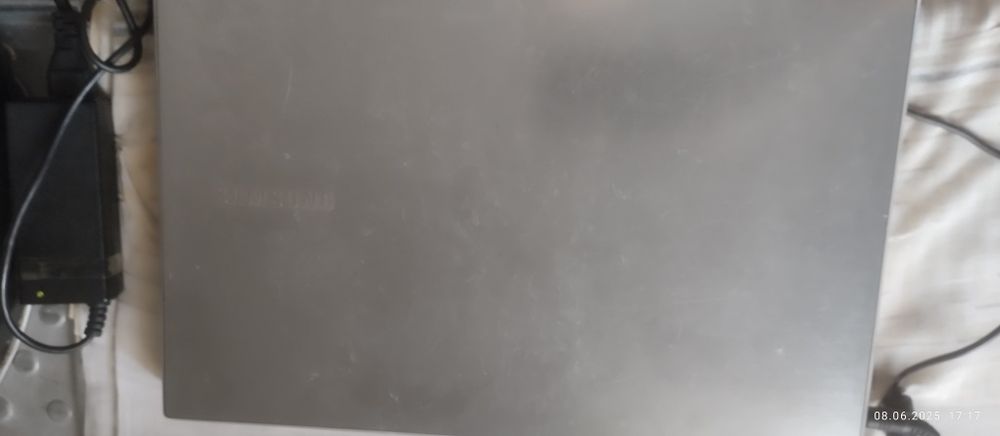 Samsung Ноутбук Сотилади тушип болмоса сообщение ёзингло