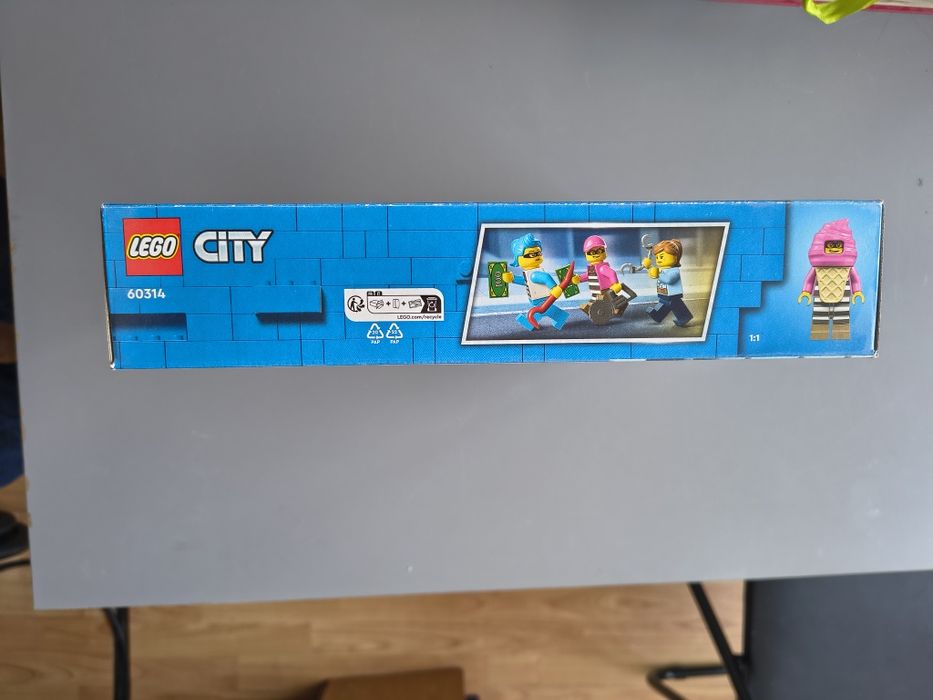 NOU In Cutie - Lego City 60314 - politia in urmarirea furgonetei