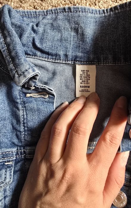 Geaca de blugi copii marime 11 - 12 ani gecuta de blugi jacheta blugi jeans albastru