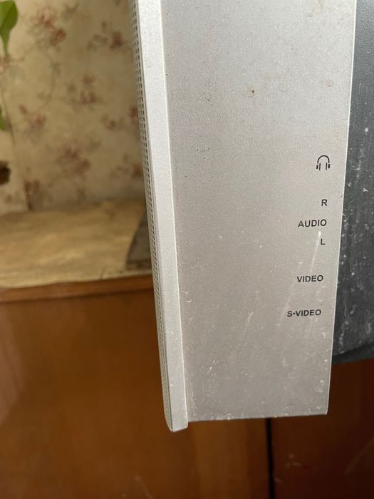 Телевизор PHILIPS