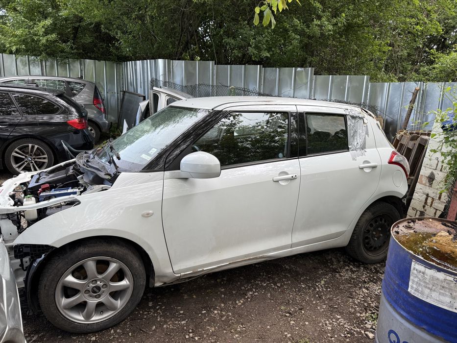 Suzuki swift за части