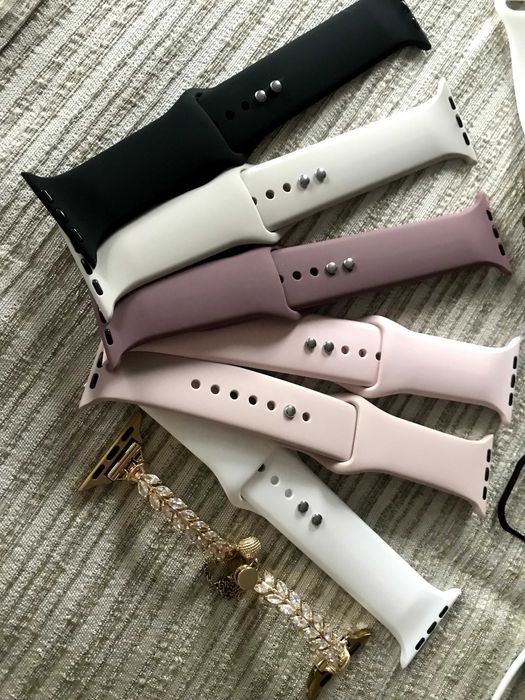 Apple Watch seria 10 2024 GPS 42mm ROSE gold NOU impecabil + 10 accesorii