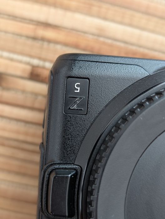 Aparat foto mirrorless Nikon Z5