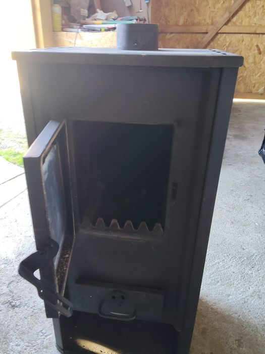 Termoșemineu folosit